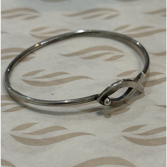 James Avery Retired Ichthus Fish Sterling Silver Hook Bangle Bracelet - Picture 5 of 5